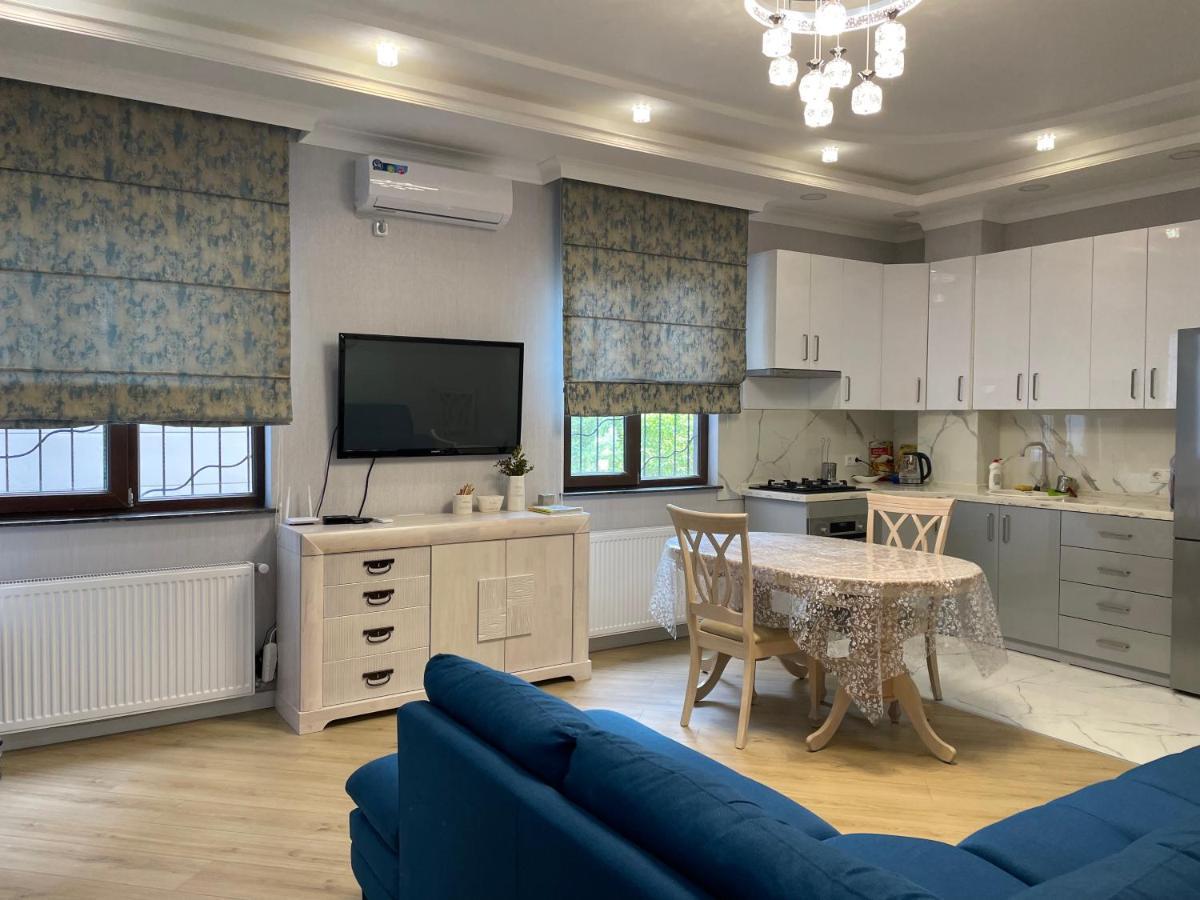 City Centre Apartment Kutaiszi Kültér fotó