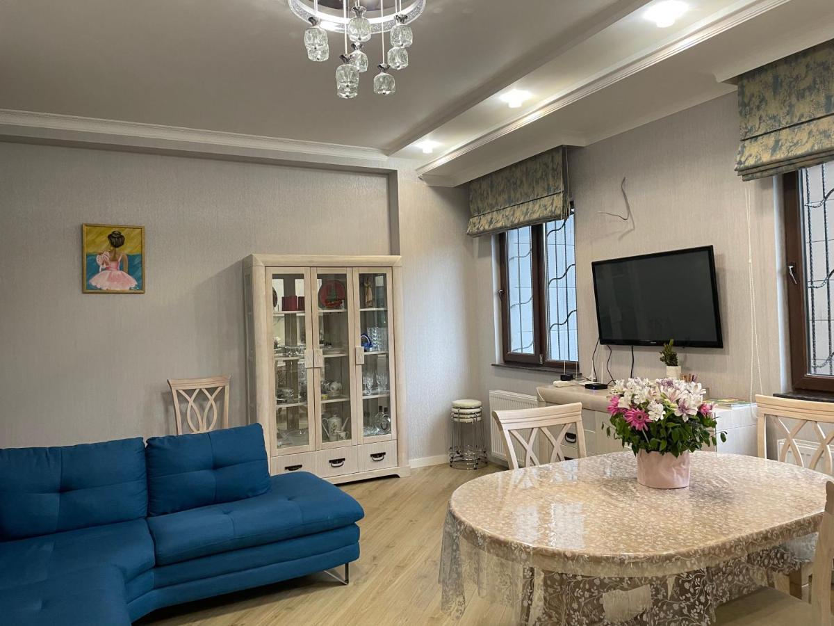 City Centre Apartment Kutaiszi Kültér fotó